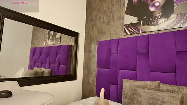 nicole  parker1 online show from October 2, 7:08 pm