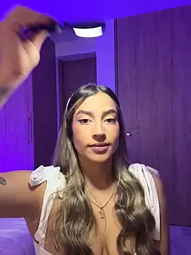 Issabela G1 online show from February 18, 3:16 am