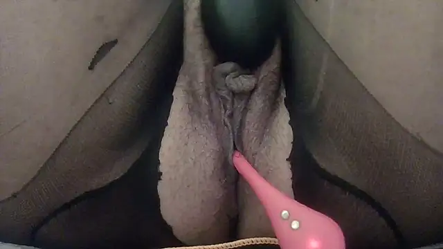 Ninalapiccolina online show from March 14, 3:13 pm