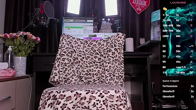 Raissa sky26 online show from March 21, 4:17 am