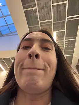 Holly Play online show from November 17, 12:17 pm