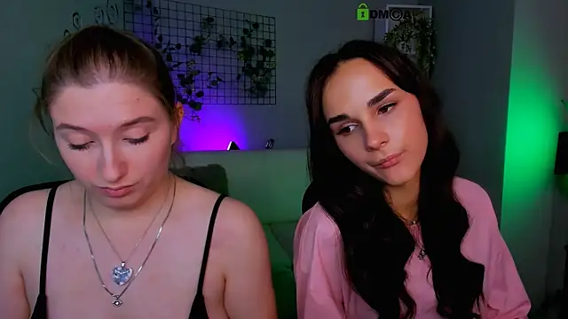 daisy candy online show from September 27, 8:16 pm