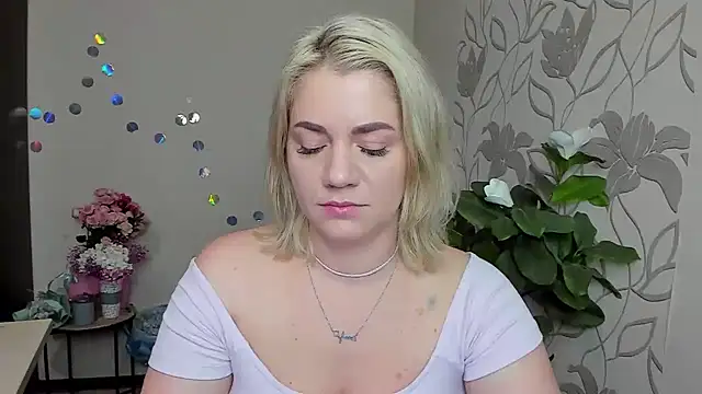 MariaSttone online show from November 30, 6:45 pm