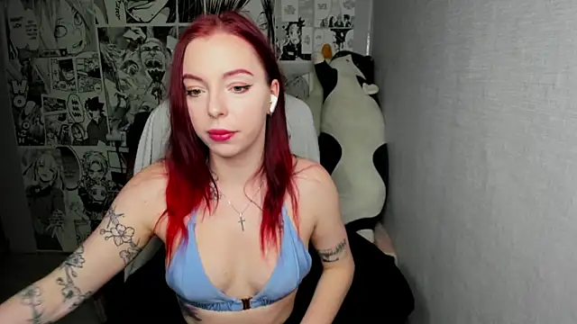 Martha Cameron online show from May 9, 9:50 pm