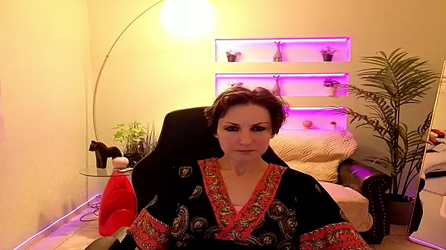 AuroraScript online show from November 19, 8:20 pm