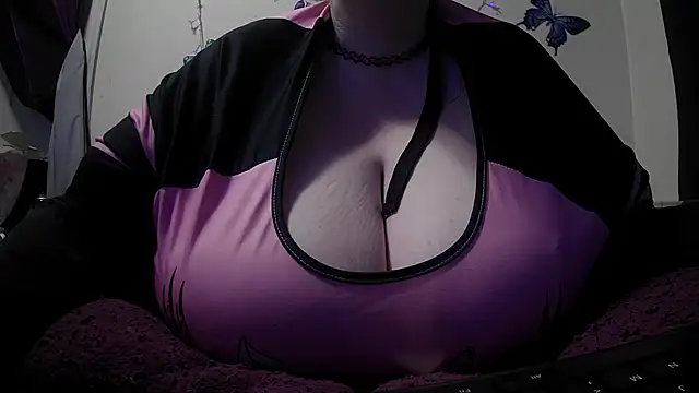 Alli Kat online show from January 7, 2:20 pm