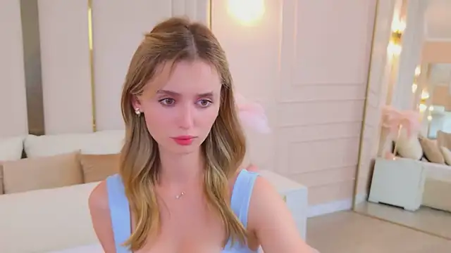 MarybethSnow online show from September 19, 5:45 pm