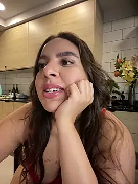 PamAnna online show from November 12, 5:22 pm