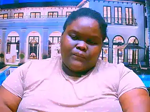 Snapshot of EbonyHotBuns chatting on September 29, 6:51 am EbonyHotBuns online show from September 29, 6:51 am