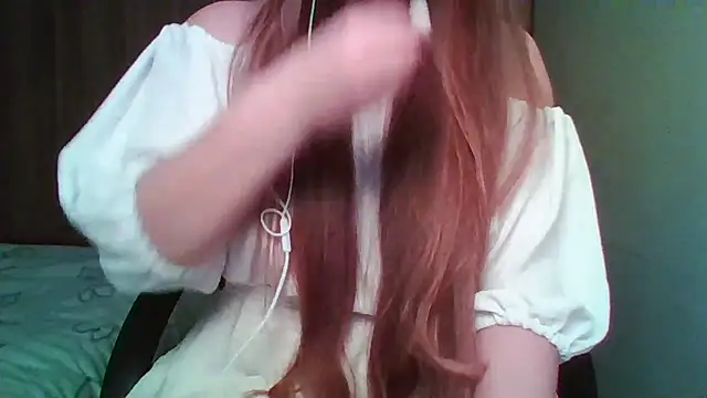 Evasapples online show from April 7, 7:16 pm