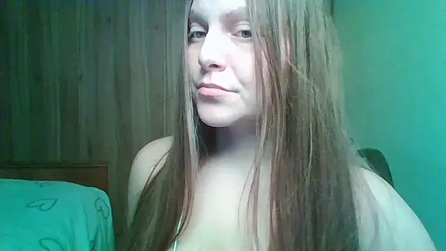 Evasapples online show from February 13, 11:39 pm