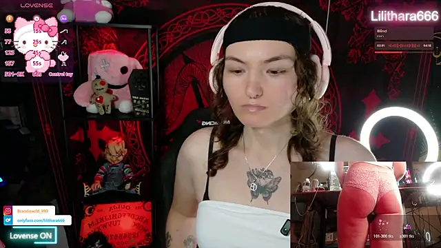 BrandiWRLD 999 online show from December 16, 8:15 pm