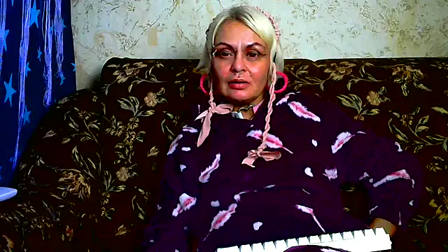 Gardener of Illusions online show from September 14, 1:14 am