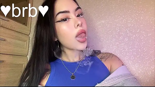 baby  kim online show from April 8, 7:32 am