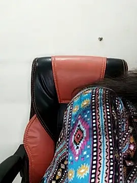 Tapur- online show from February 25, 5:00 pm