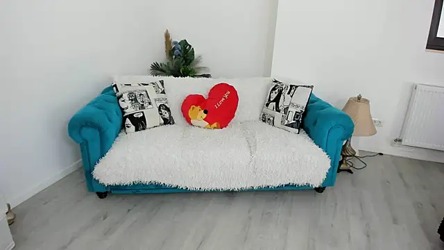 Kathy Evvy online show from November 6, 8:15 pm