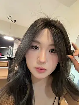 xyebobs online show from May 14, 3:29 pm