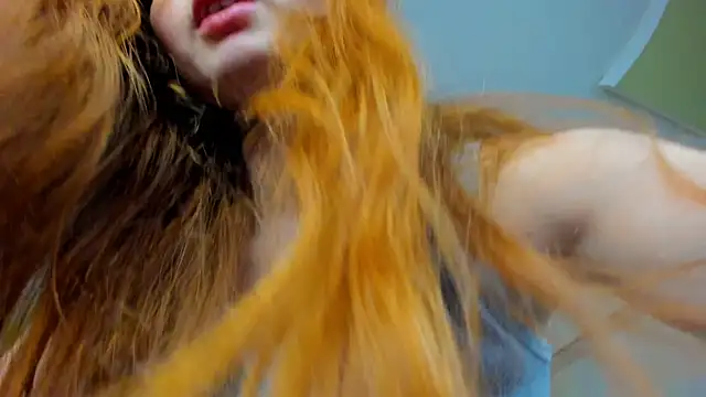 Snapshot of Fire_Luna chatting on September 26, 7:39 am Fire Luna online show from September 26, 7:39 am