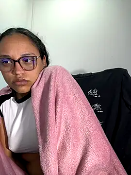 angela angels  online show from October 29, 5:23 am