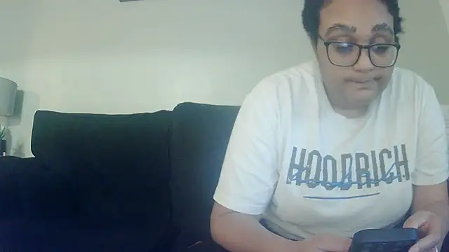 vanilla chocolate23 online show from January 15, 9:37 am