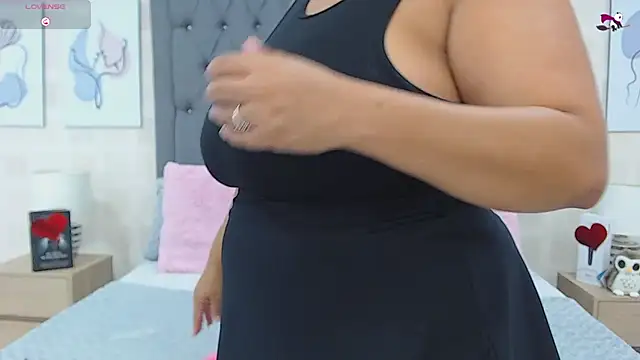 JoslinEvans online show from October 24, 12:45 pm