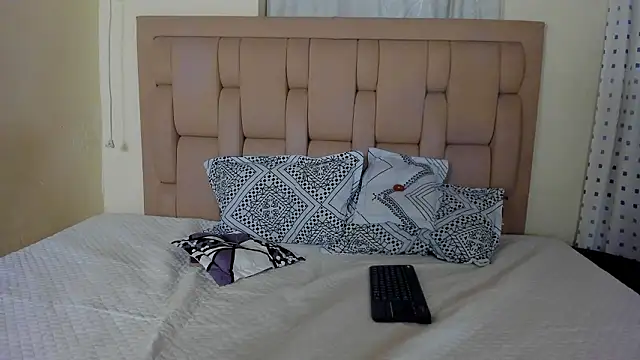 stepcouple XXX online show from February 22, 7:59 pm