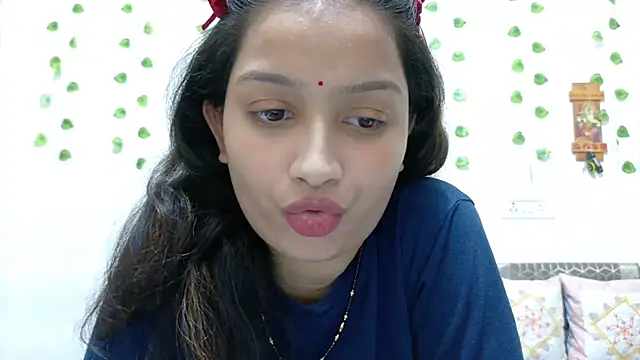 Snapshot of Aleena_Rai chatting on October 29, 6:54 pm Aleena Rai online show from October 29, 6:54 pm