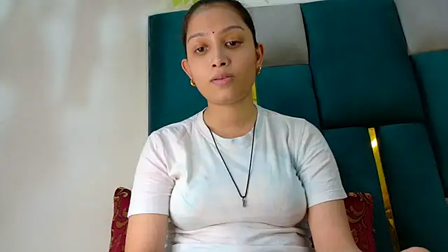 Snapshot of Aleena_Rai chatting on September 21, 7:56 pm Aleena Rai online show from September 21, 7:56 pm