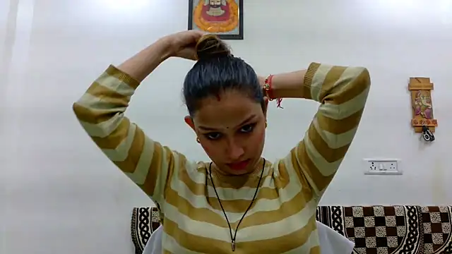 Snapshot of Aleena_Rai chatting on October 8, 7:40 pm Aleena Rai online show from October 8, 7:40 pm