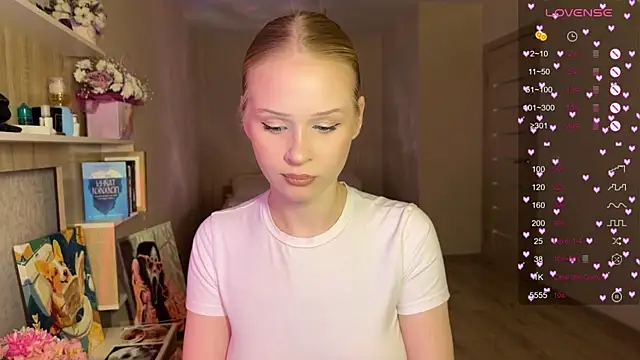 lisa barbie online show from November 26, 6:20 pm