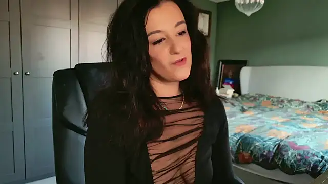 yourcassiexo online show from November 3, 11:03 am