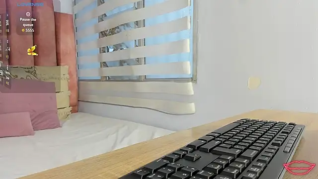 Snapshot of lou_rosse_ chatting on September 10, 8:31 pm lou rosse  online show from September 10, 8:31 pm