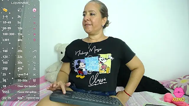 Iivana 19 online show from February 25, 10:30 pm