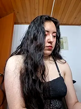 Emi chik online show from March 12, 11:46 am