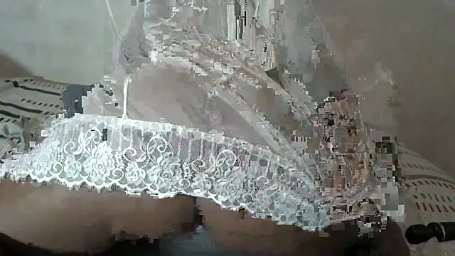 Bobscat11 online show from April 16, 2:01 am