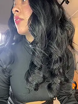 Valery Evaans online show from February 24, 5:17 am