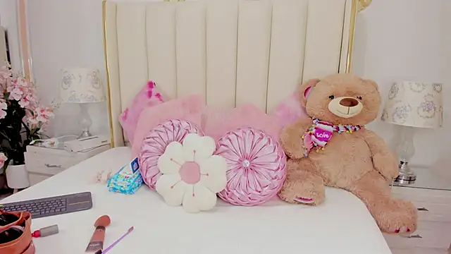 evangelin ts online show from February 14, 1:46 pm