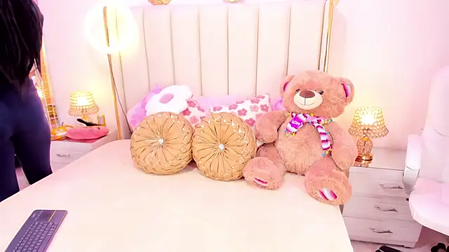 evangelin ts online show from November 10, 1:50 pm