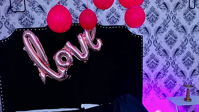 Derieri D online show from February 20, 8:09 pm