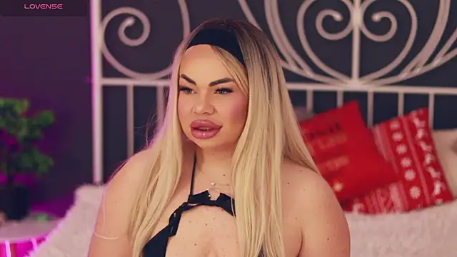 MissLilaa online show from January 10, 5:06 pm