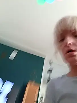 Kitty4887 online show from September 23, 7:28 am