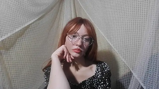 IsabellaBlacky online show from November 17, 3:07 am