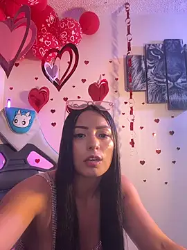 missycanoo online show from February 12, 1:40 am