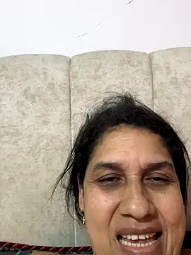 siri duque online show from November 24, 2:46 am