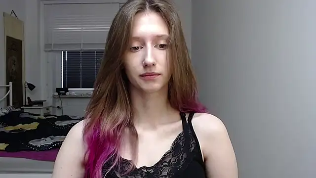 LUNA delight online show from November 12, 6:33 am