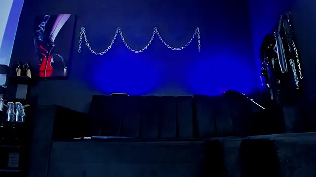 DelaneyStone online show from March 2, 8:48 pm