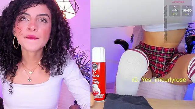 CurlyRose   online show from November 8, 11:21 pm