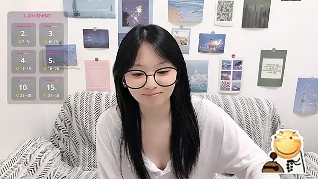 LiLiYbaby online show from September 29, 6:40 am