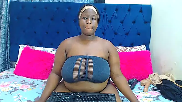 MelaninBear online show from October 23, 12:55 pm