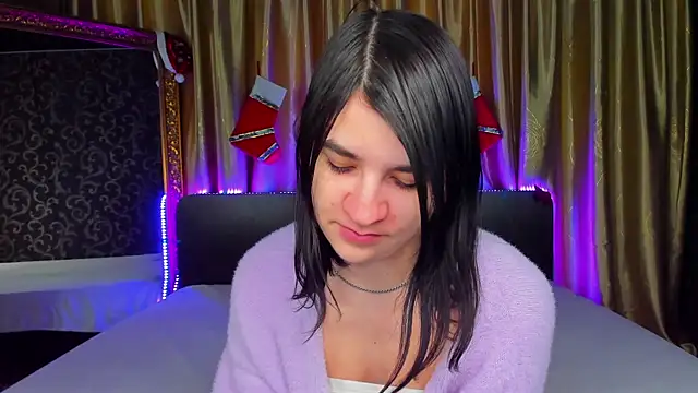  Polly Love  online show from January 10, 7:46 am